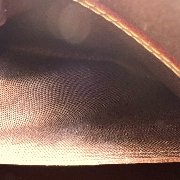 Louis Vuitton Alma PM Monogram Handbag. - Picture 8 of 15